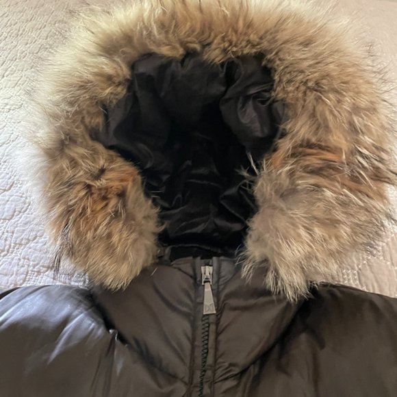 DAWN LEVY- Cloe Fur Hooded Quilted Coat - Picture 2 of 11